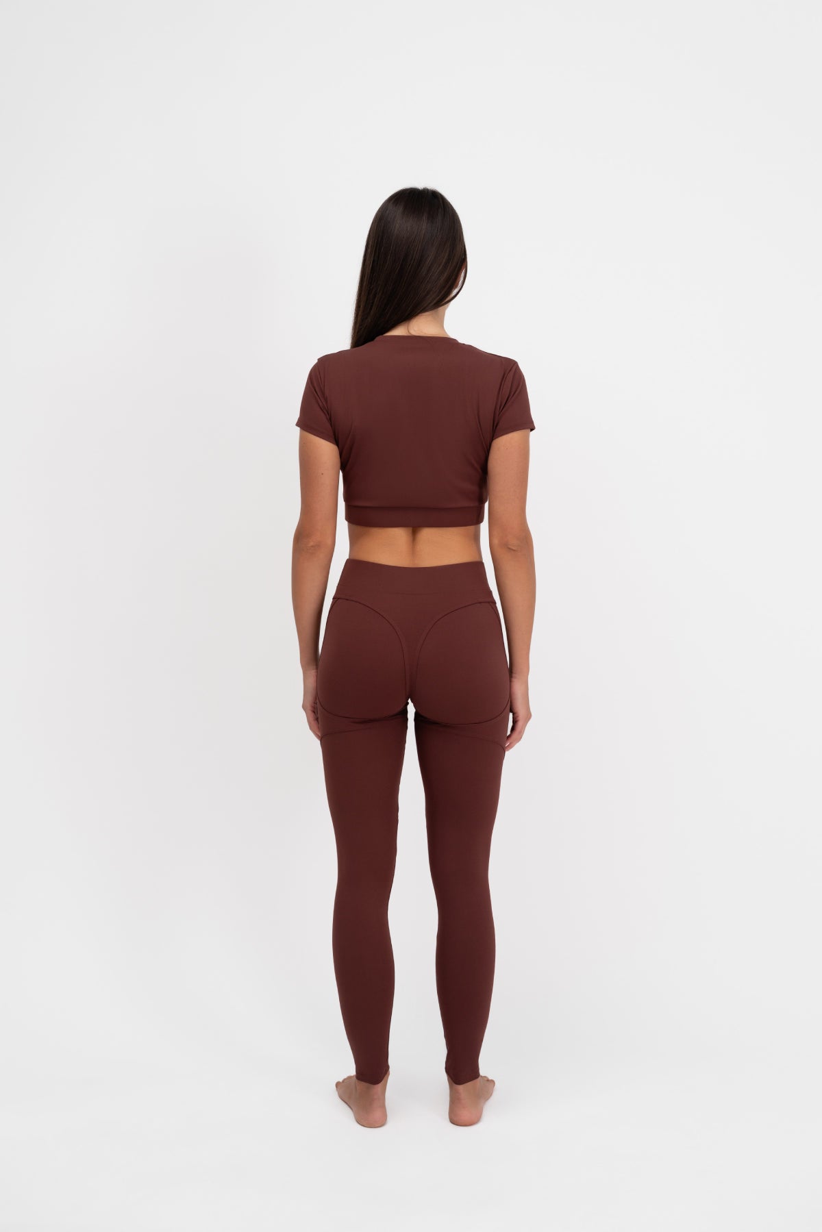 Contour Fit Leggings Brown tajice i top za zene Etre straznja strana