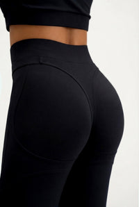 Contour Fit Leggings