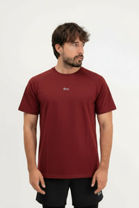 Muška majica Perform Red Être - kratki rukavi, Être logo, premium sportska odjeća za muškarce